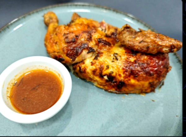 foto medio pollo asado