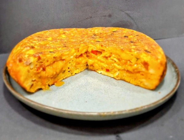 tortilla de pimientos con chorizo